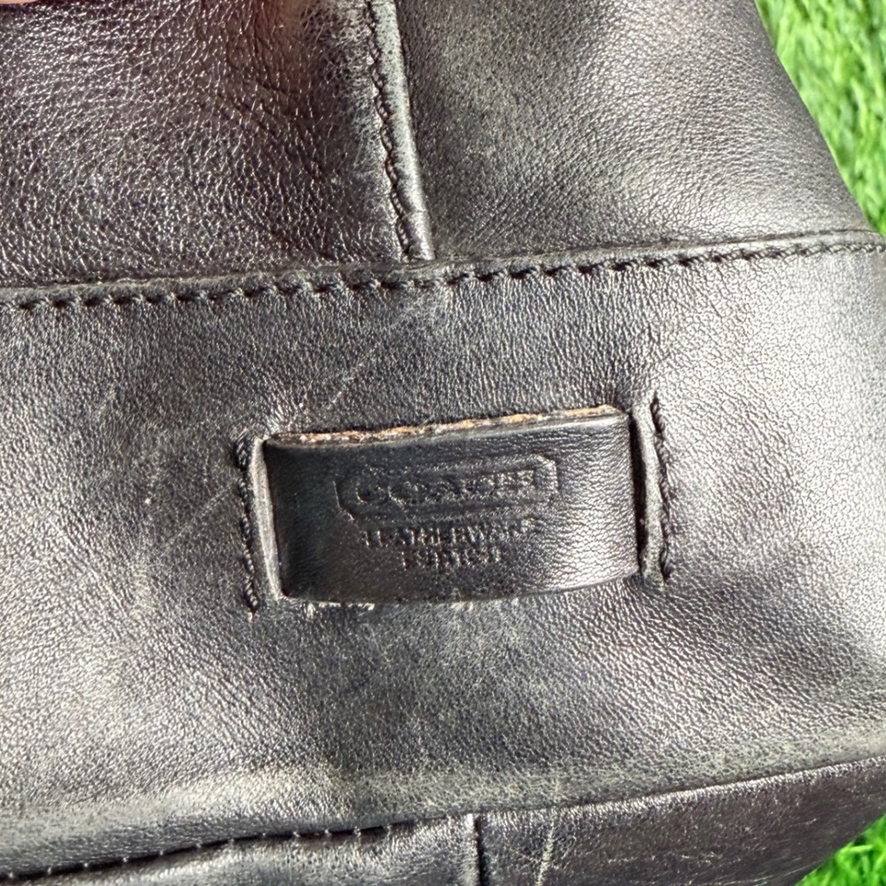 Coach Hampton Black Leather Tote Bag Buckle Straps 9213 - Picture 6 of 10
